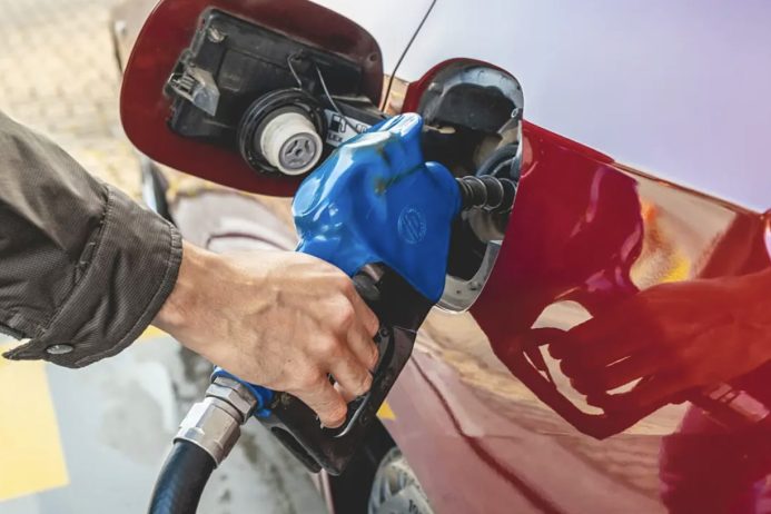 O impacto bilionário do setor de combustíveis na arrecadação dos estados